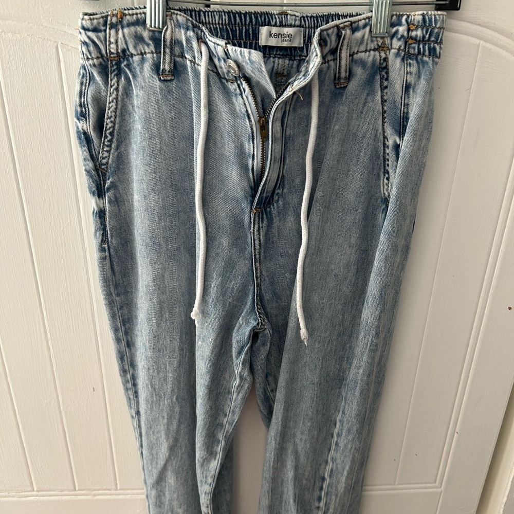 Kensie Light Blue Relaxed Men's Jeans - Picture 12 of 13